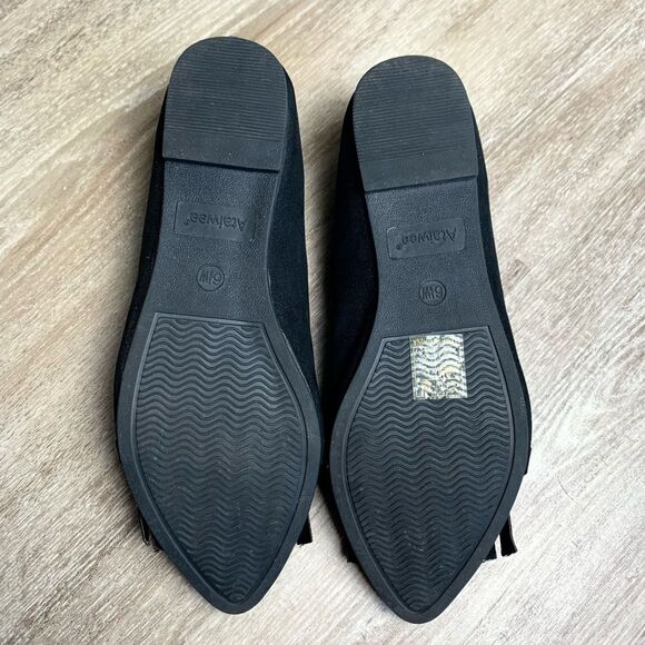 Ataiwee Black Suede Pointed Toe Black Fringe Flats With Buckle Size 6.5W - Picture 5 of 6